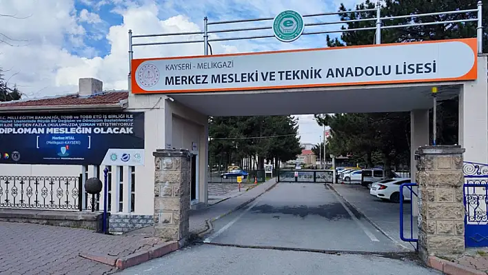 Merkez Mesleki ve Teknik Anadolu Lisesi'nden büyük başarı!