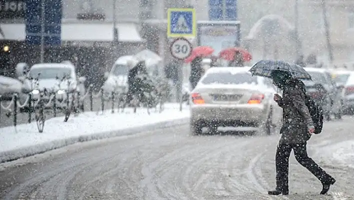 Meteoroloji il il uyardı: Resmen donacağız!