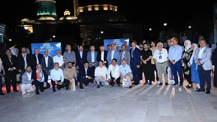 Mevlana Şiir Şöleni gül bahçesinde tamamlandı!