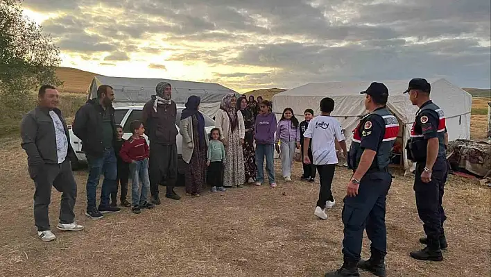 Mevsimlik işçilere kene ve boğulma eğitimi verildi