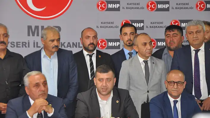 MHP İl Başkanlığı'nda devir teslim töreni