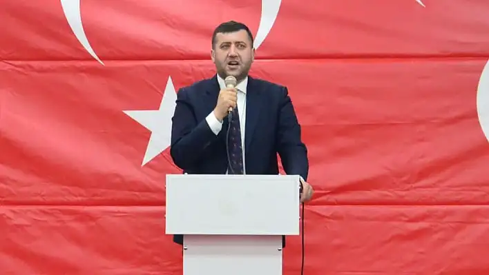 MHP milletvekili adayları ilçelerde vatandaşlarla buluştu