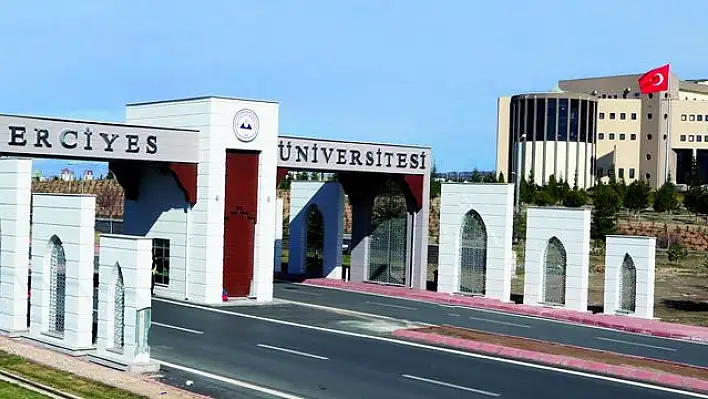 Milletvekili Cıngı: Erciyes Üniversitesi'nin Türkiye sıralamasında olması gururlandırdı!