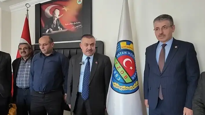 Milletvekili Çopuroğlu'ndan zirai don mağduru çiftçilere destek ziyareti