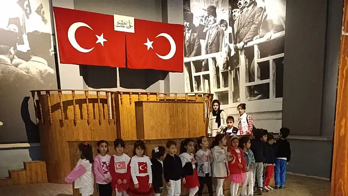 Milli Mücadele Müzesi çocuklarla doldu taştı!