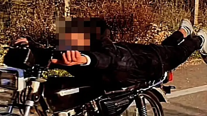 Motosikletli şov pahalıya patladı!