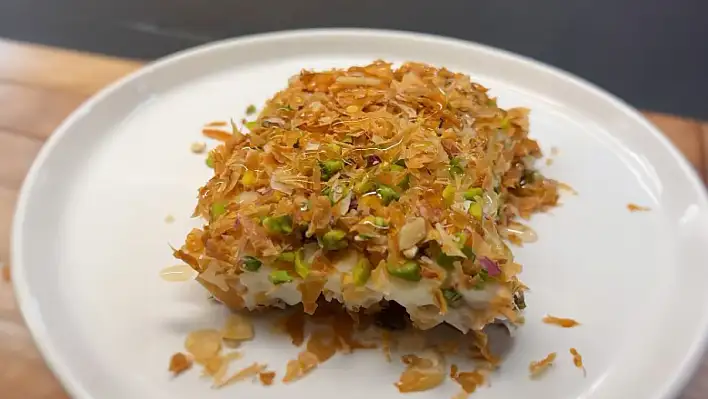 Muhallebili Baklava Tarifi – Kolay Tatlı Tarifleri - Pratik Tarifler