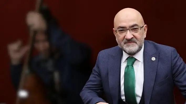 Murat Cahid Cıngı'dan övgü: 'Gizli bir hazineymiş'