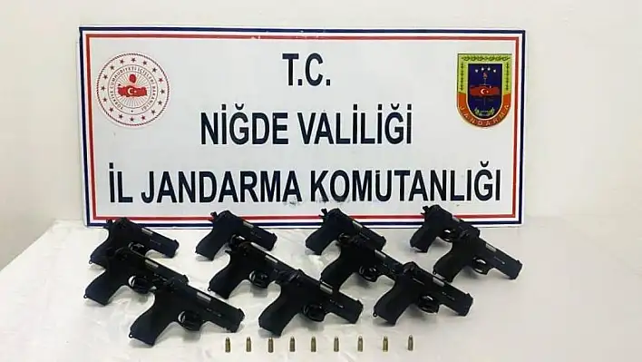 Niğde'de 11 ruhsatsız tabanca ele geçirildi