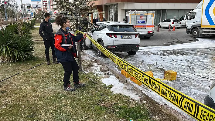 Niğde'de kargo paketi patladı: Olanlar oldu!