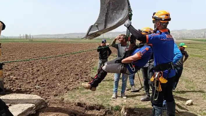 Niğde'de su kuyusuna düşen oğlağın yardımına AFAD yetişti!