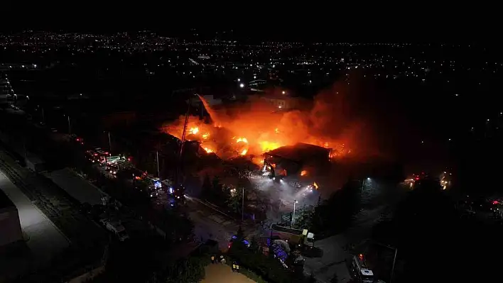 Niğde'deki yangını söndürme çalışmaları devam ediyor!
