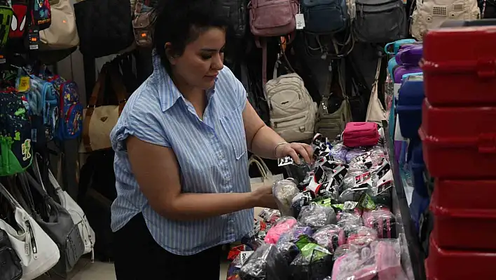 Okul çantası fiyatları 250 ile 4 bin TL arasında değişiyor!