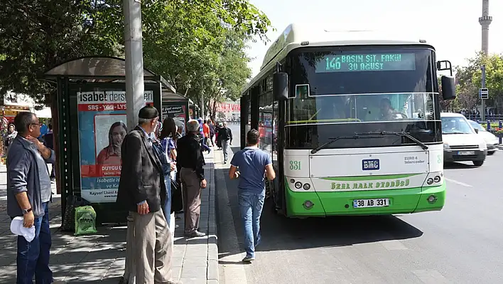 Otobüslerde neden şoför kapısı yok?