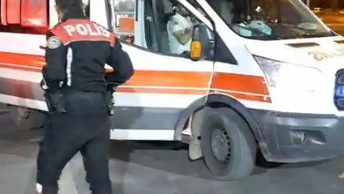 Kahramanmaraş'ta bir genç parkta bıçaklandı