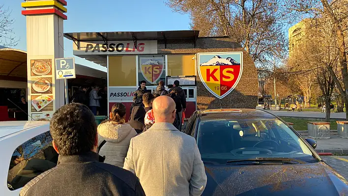 Passolig gişelerinde Kayserispor - Fenerbahçe maçı yoğunluğu... Bilet fiyatları ne kadar?