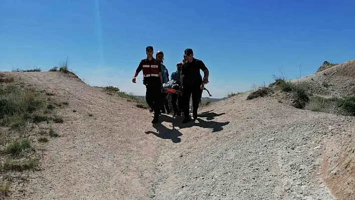 Peribacasından düşen  turist yaralandı