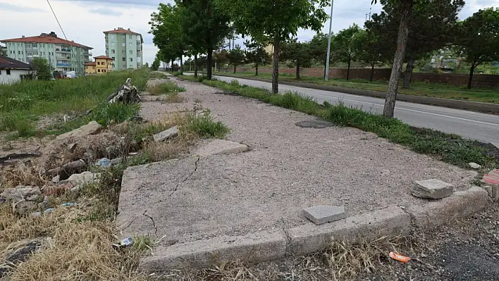 Pınarbaşı halkı yolların bakımsızlığından şikayetçi!