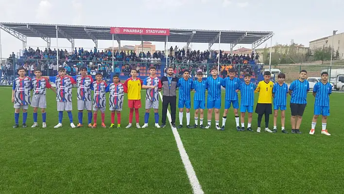 Pınarbaşı'nda finale çıkan takımlar belli oldu!