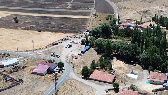 Pınarbaşı'nda pilav şenliği coşkusu