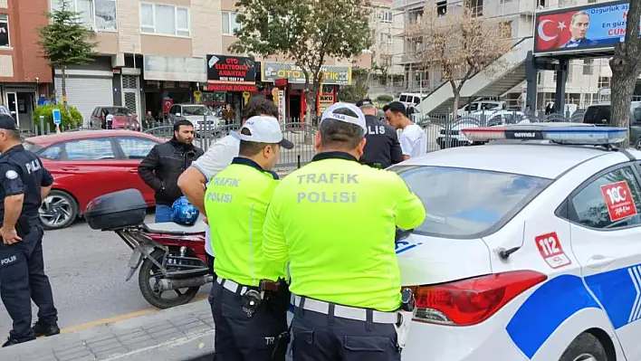 Polis ekiplerinin yaptığı çalışmada bin 159 araç trafikten men edildi