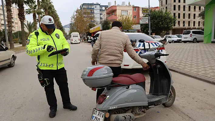 Polis kural ihlali yapanları böyle tespit etti