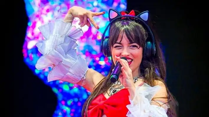 Popun yükselen yıldızı Melis Fis, Kayseri'ye geliyor!