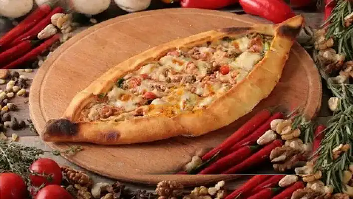 Pratik pide tarifi - Ev usulü tavuklu pide – Türk Mutfağı