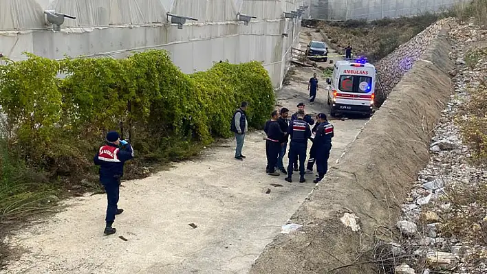 Raylı sisteme ait kasanın halatı koptu, ortalık savaş alanına döndü!