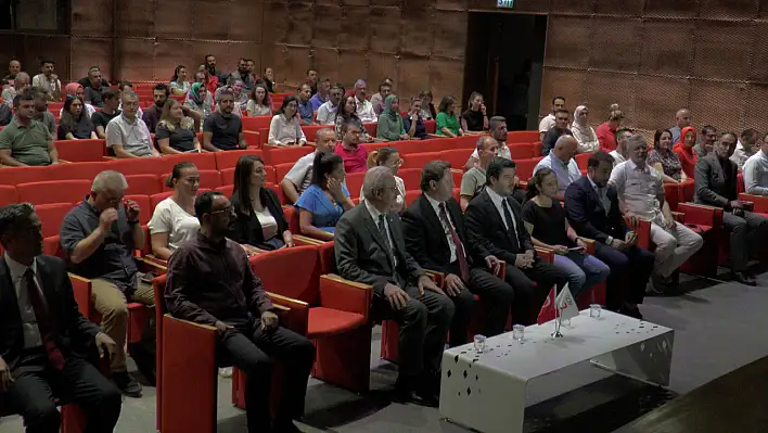 Rektör Yılmaz 15 Temmuz hakkında konuştu