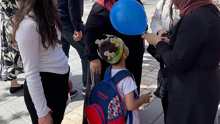 Saadet Partisi'nden 23 Nisan'da vicdan nöbeti