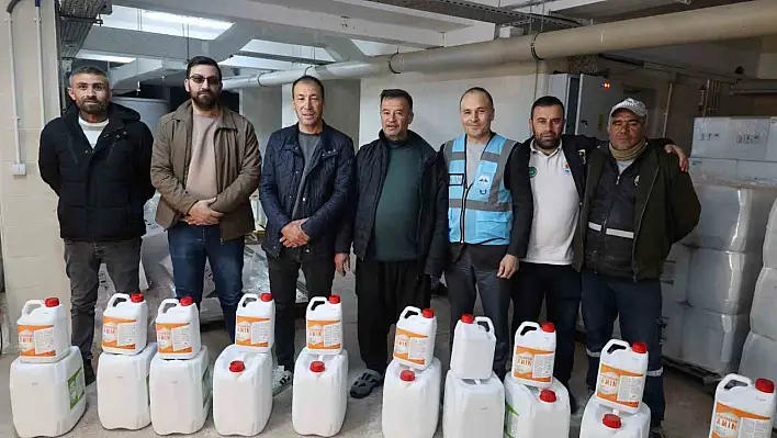 Adana'da üreticilere gübre desteği