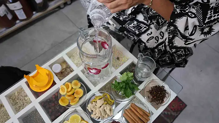 Osmanlı'dan günümüze: Saray şerbeti ile sağlıklı yaz ferahlığı