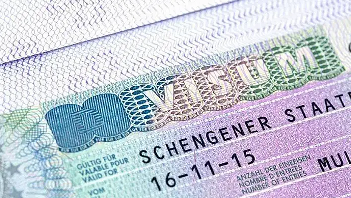 Schengen Vizesi Alacaklar Dikkat: Türklere En Çok Vize Veren Ülkeler Açıklandı!