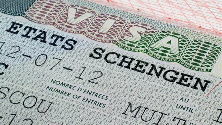 Schengen Vizesinde Büyük Kriz! Karaborsaya Düştü