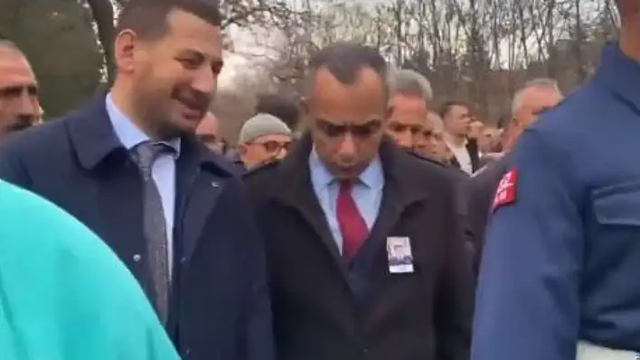 Vekil Cıngı'dan açıklama: Tasvip edilemez ancak hakaret de edilemez