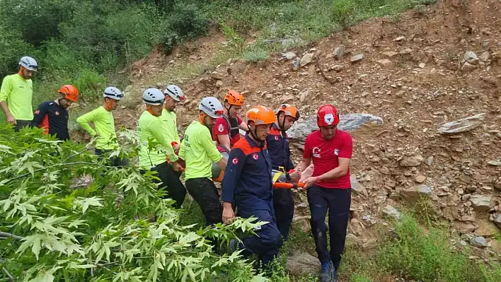 Mahsur kalan anne kız kurtarıldı