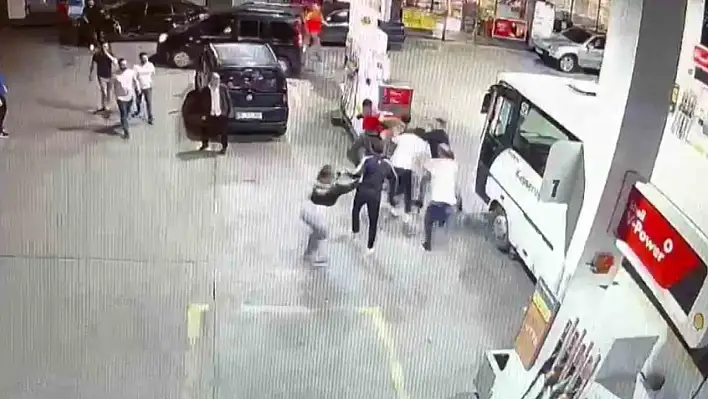 İşte Talas'ta benzinlik çalışanın hastanelik olduğu görüntüler!