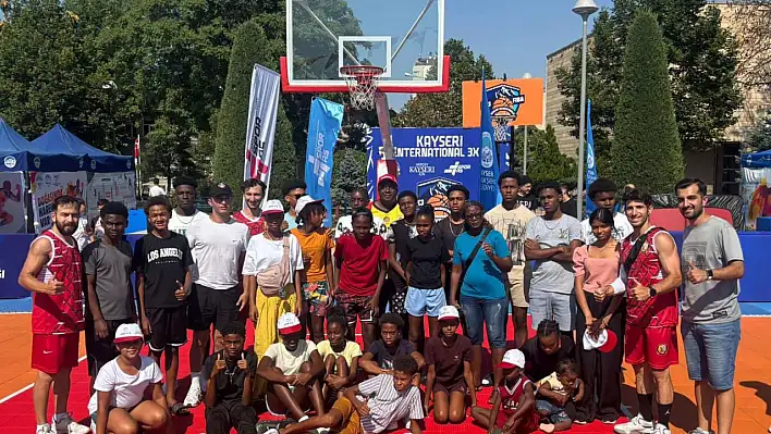 Şeyseller'den gelen PLS SUNS basketbol takımı Kayseri'de ağırlanıyor