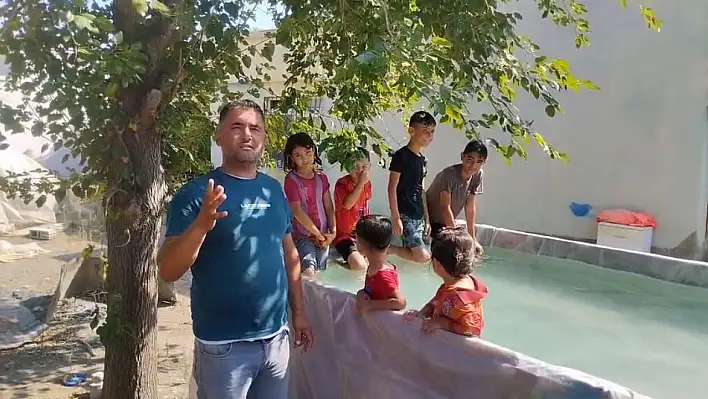 Sıcaktan bunaldılar kendilerine havuz yaptılar!