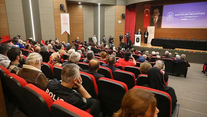 Şiir, tiyatro ve müzik Melikgazi'de bir araya geldi