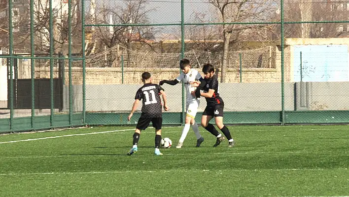 Şimşekspor fırtına gibi: 4-1 - Kayseri Amatör Futbol