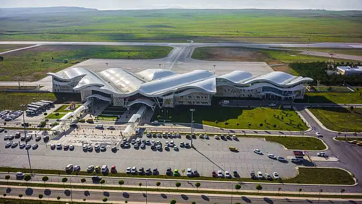 Sivas Nuri Demirağ Havalimanı'nı 7 ayda bakın kaç kişi kullandı?