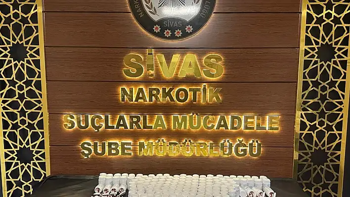 Narkotik operasyonda 8 bin sentetik ecza ele geçirildi