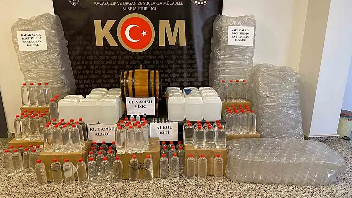 215.5 litre kaçak sahte alkol ele geçirildi!