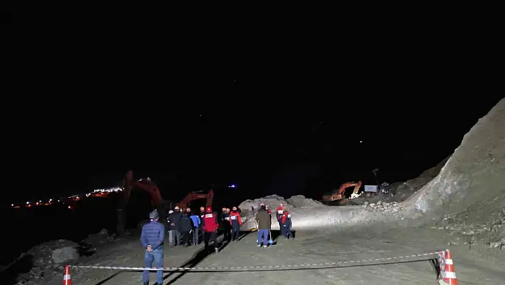 Sivas'ta maden ocağında göçük meydana geldi!