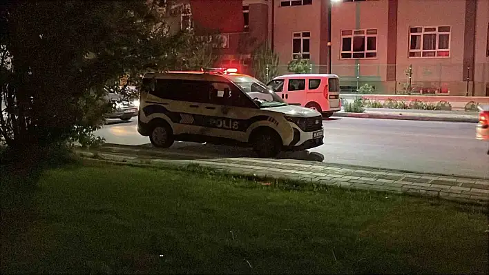 Kavgada kan aktı!
