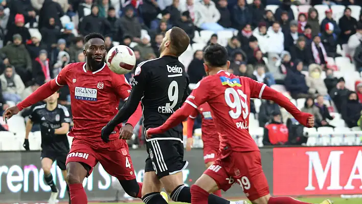 Sivasspor'dan Beşiktaş'a bir darbe daha