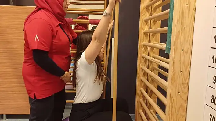 Skolyozda 'Schroth' yöntemi: Omurgada 3 boyutlu düzeltme!