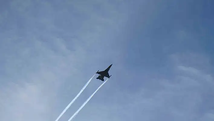 SOLOTÜRK, Anıtkabir semalarında